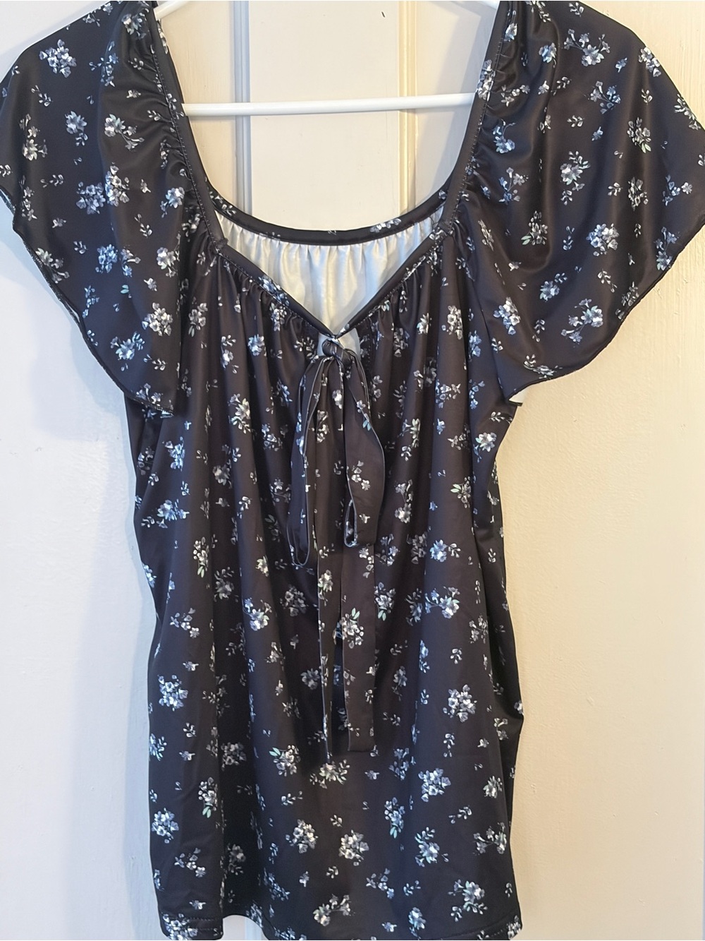 SHEIN Black Floral Tie-Front Peasant Tunic